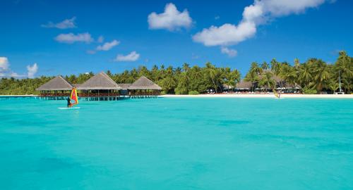 Medhufushi Island Resort : Restauration