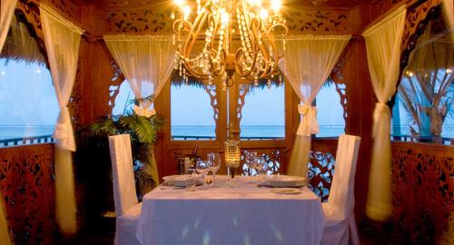 Breezes Beach Club & Spa Zanzibar : Restauration